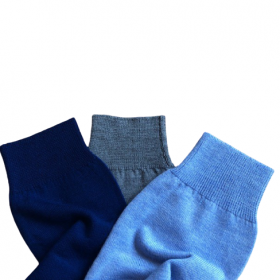 Herrenpullover aus 100 % feiner Merinowolle